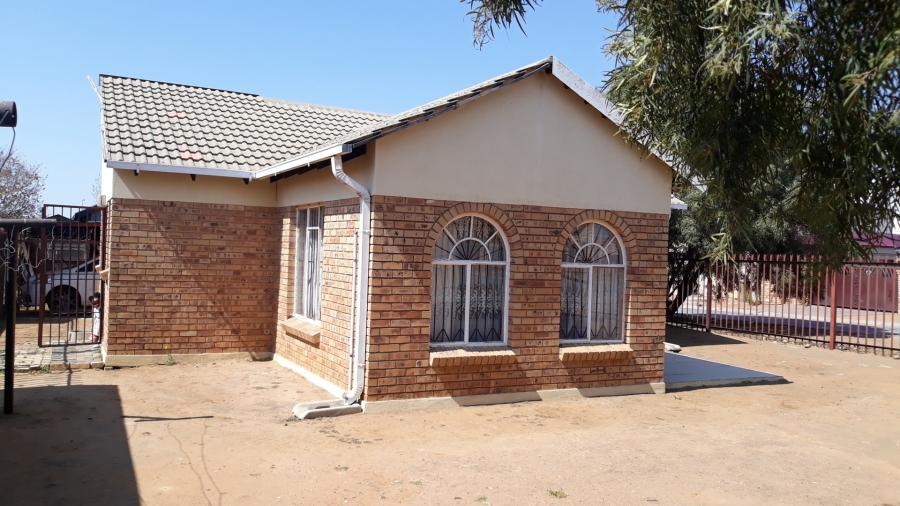 2 Bedroom Property for Sale in Vista Park Free State